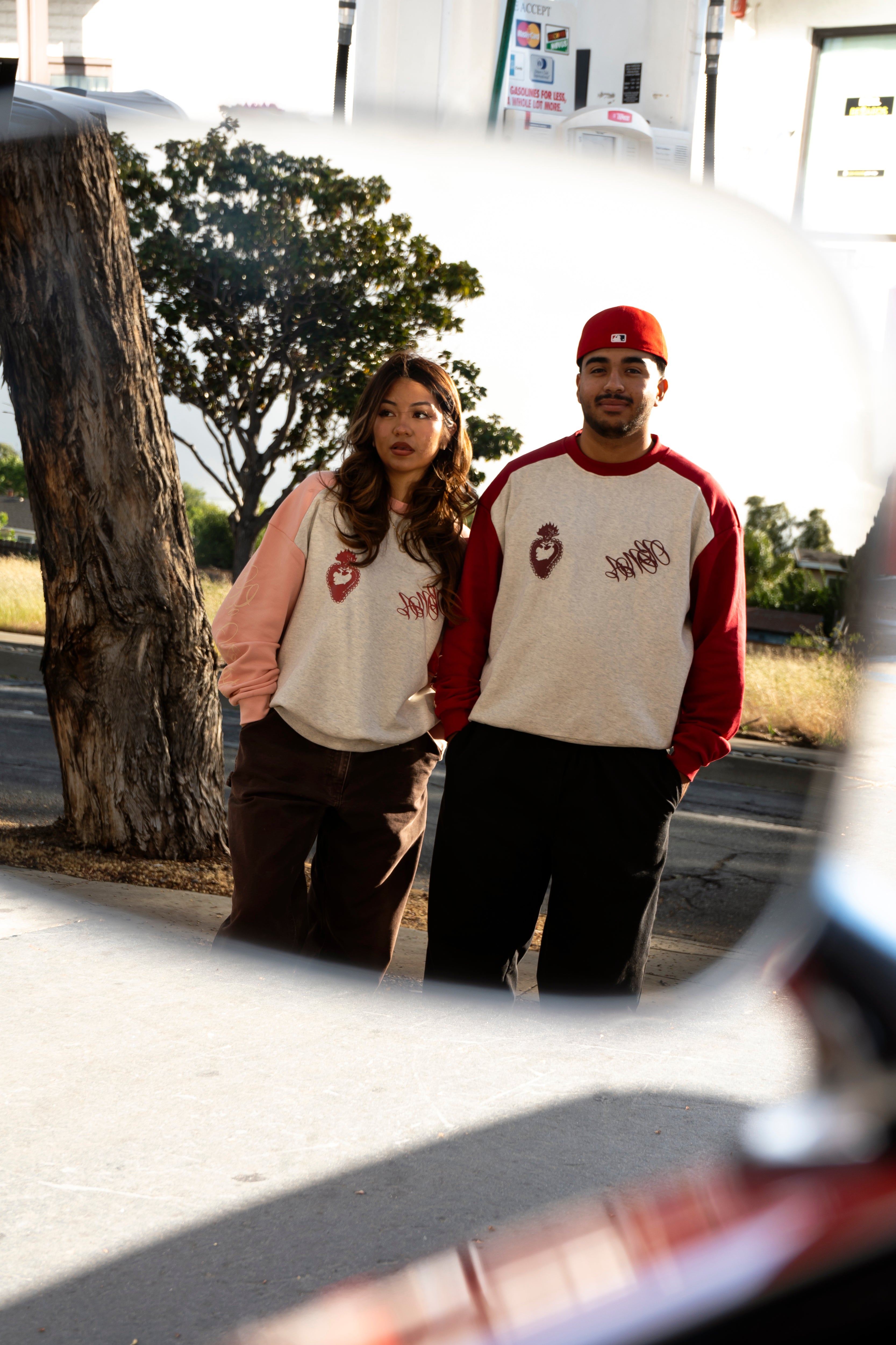 'Diosito Te Ama' Sacred Heart Crewneck